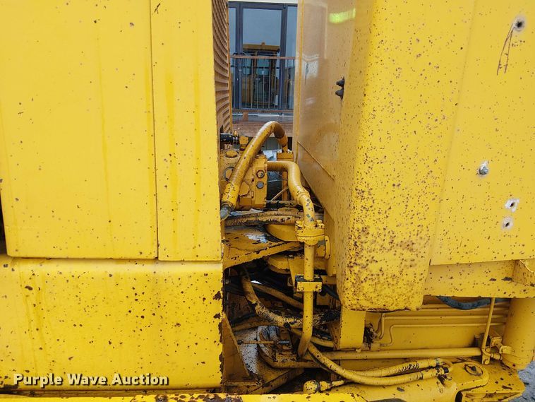 image for item EE5246 1984 John Deere 772A motor grader