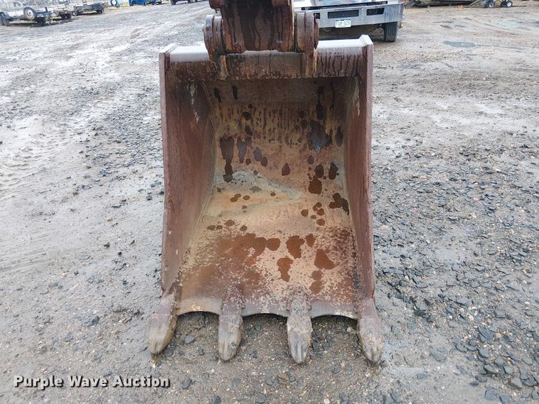 image for item EE5247 1988 Caterpillar 215 C excavator