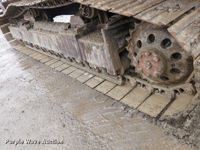 image for item EE5247 1988 Caterpillar 215 C excavator