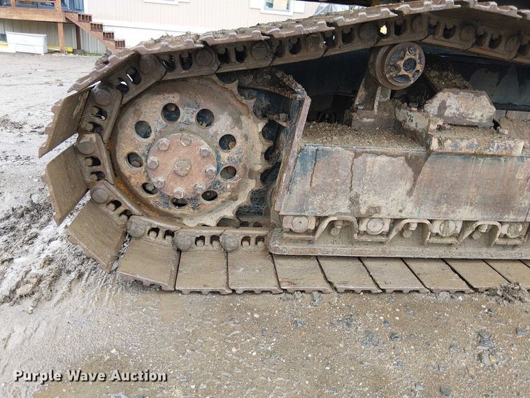 image for item EE5247 1988 Caterpillar 215 C excavator