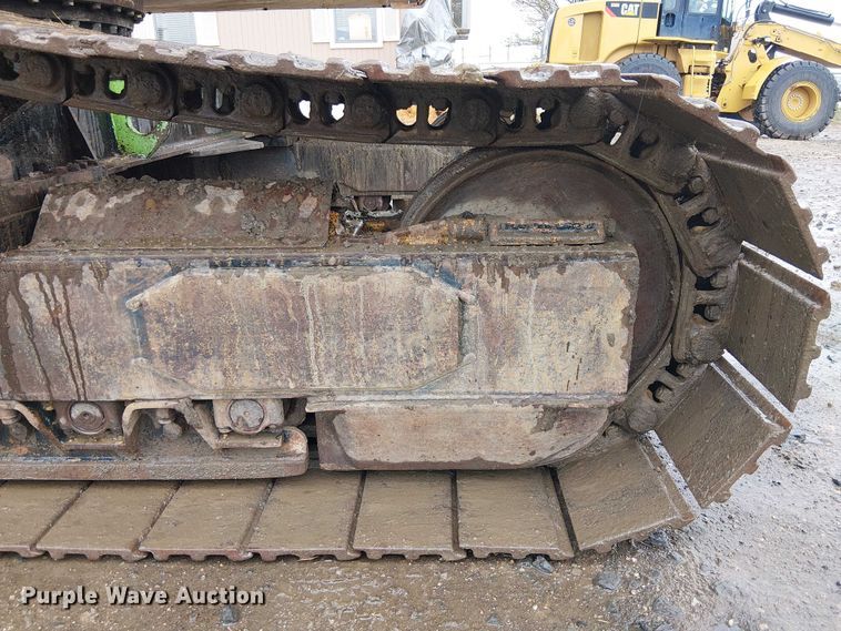 image for item EE5247 1988 Caterpillar 215 C excavator