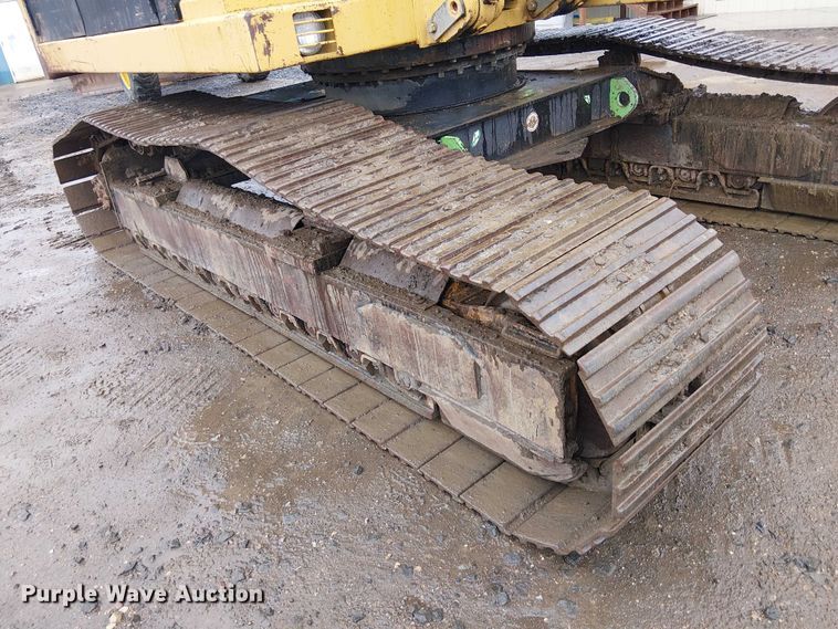 image for item EE5247 1988 Caterpillar 215 C excavator