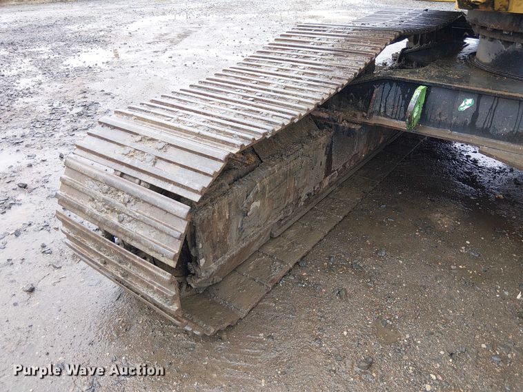 image for item EE5247 1988 Caterpillar 215 C excavator