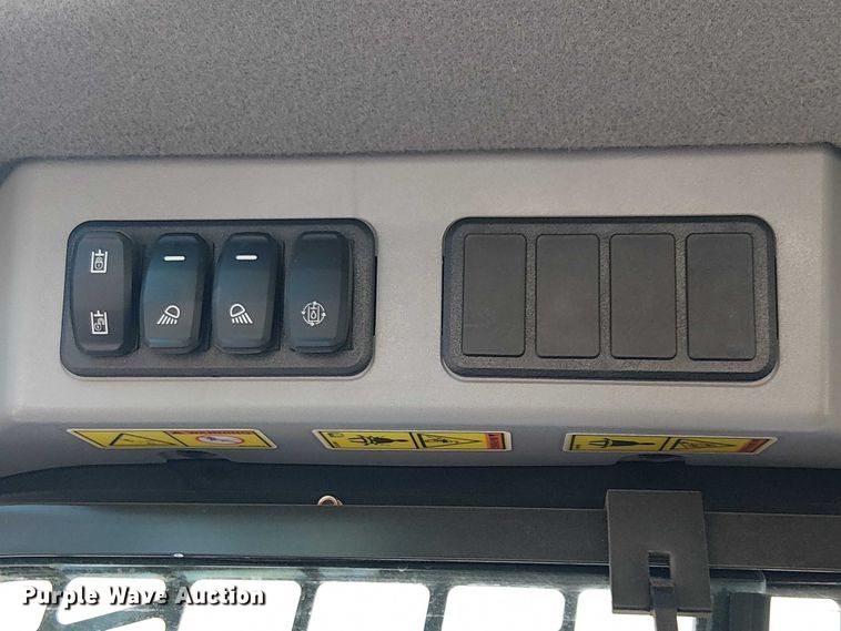 image for item EE5251 2024 Caterpillar 289D3 tracked skid steer loader