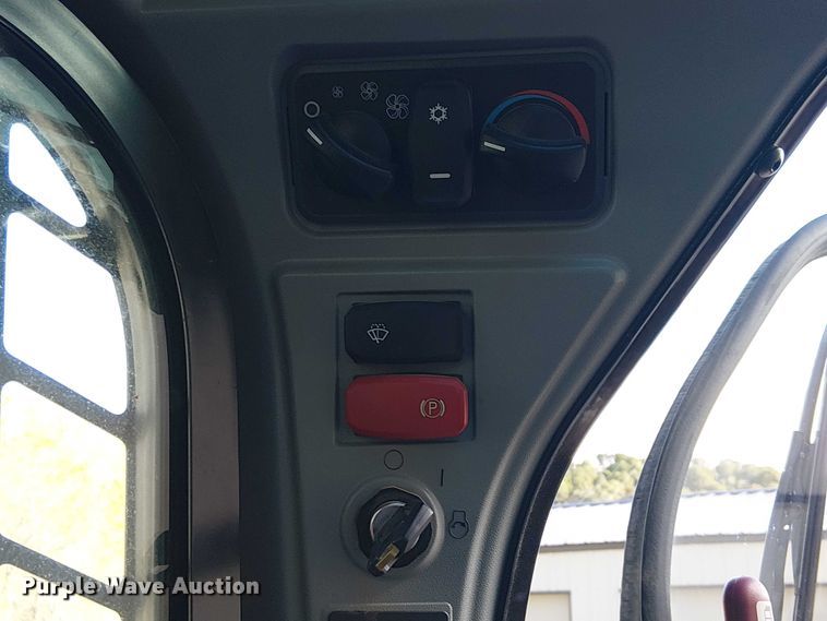 image for item EE5251 2024 Caterpillar 289D3 tracked skid steer loader