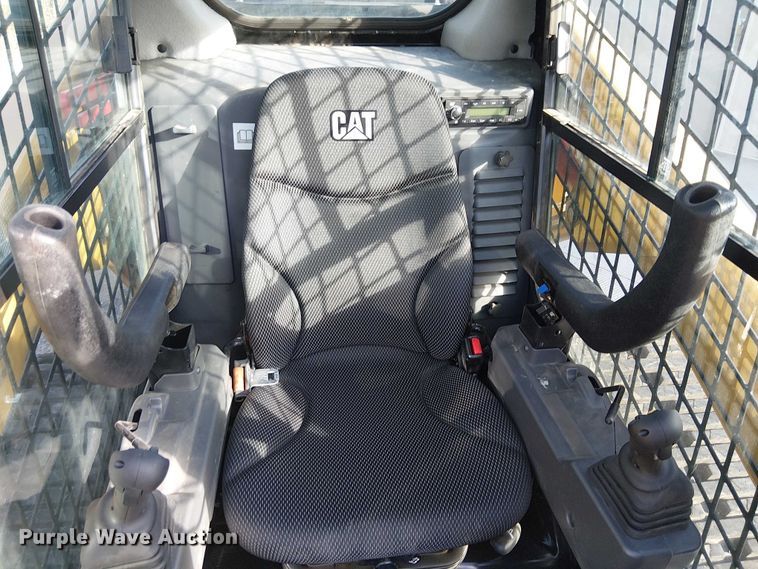 image for item EE5251 2024 Caterpillar 289D3 tracked skid steer loader