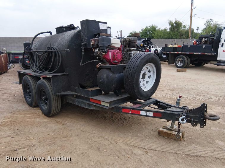 image for item EE5254 Seal coat machine