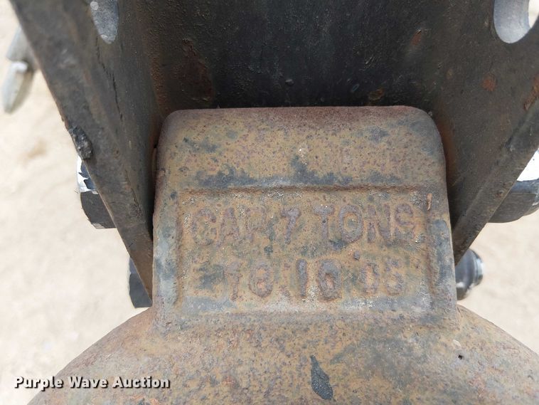 image for item EE5254 Seal coat machine