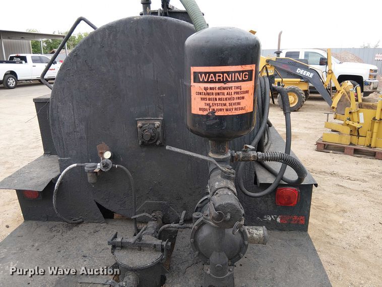 image for item EE5254 Seal coat machine