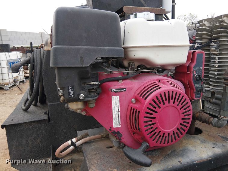 image for item EE5254 Seal coat machine