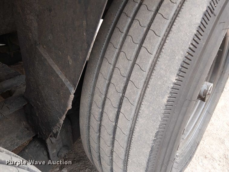 image for item EE5254 Seal coat machine