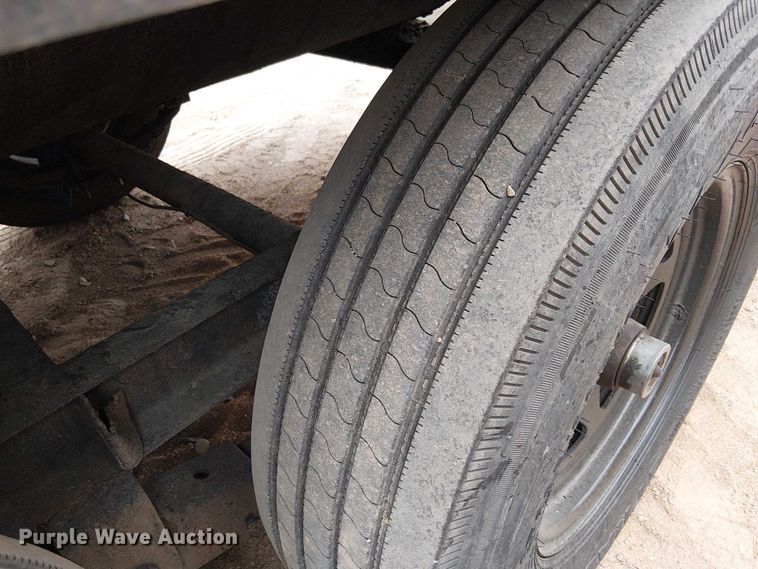 image for item EE5254 Seal coat machine