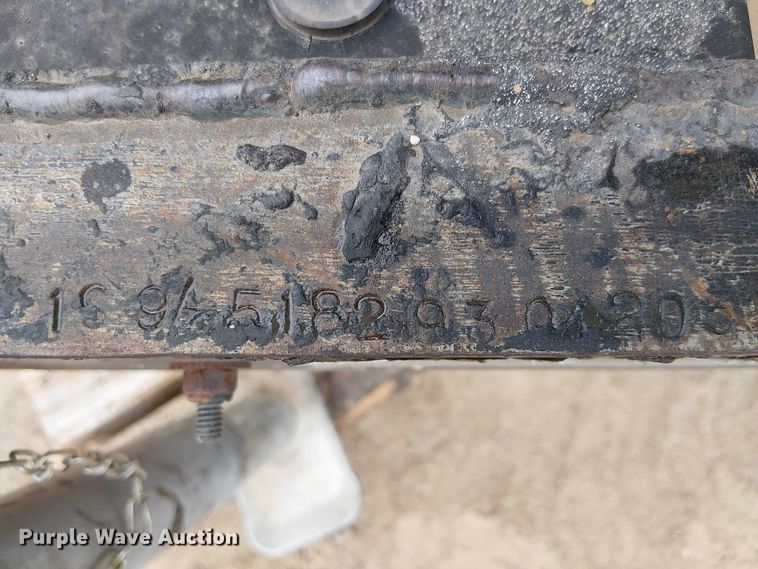 image for item EE5254 Seal coat machine