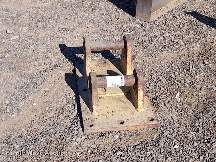 image for item EE5259 John Deere 710-G backhoe quick attach