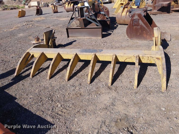 image for item EE5261 Root rake