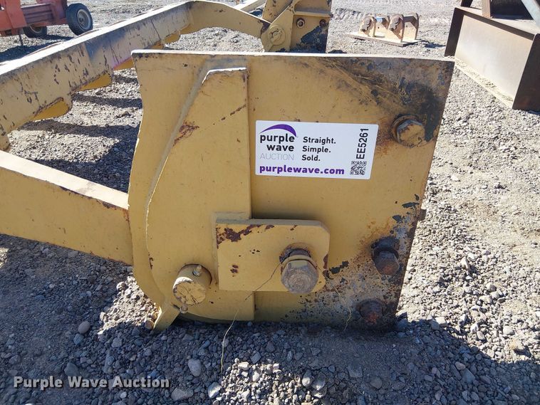 image for item EE5261 Root rake