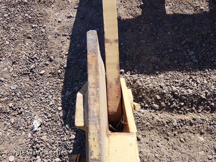 image for item EE5261 Root rake