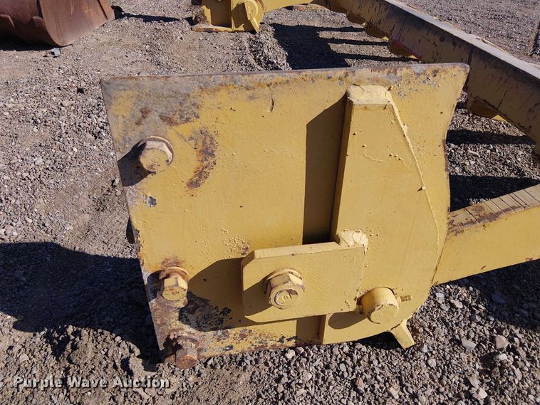 image for item EE5261 Root rake