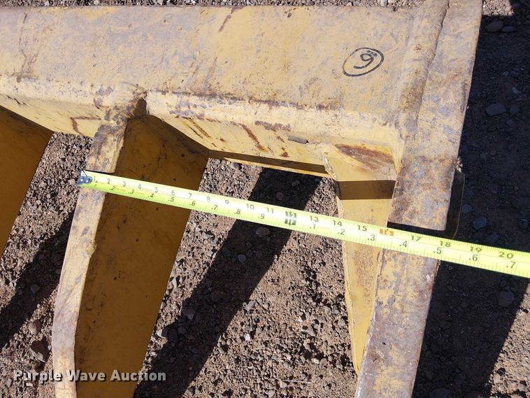 image for item EE5261 Root rake