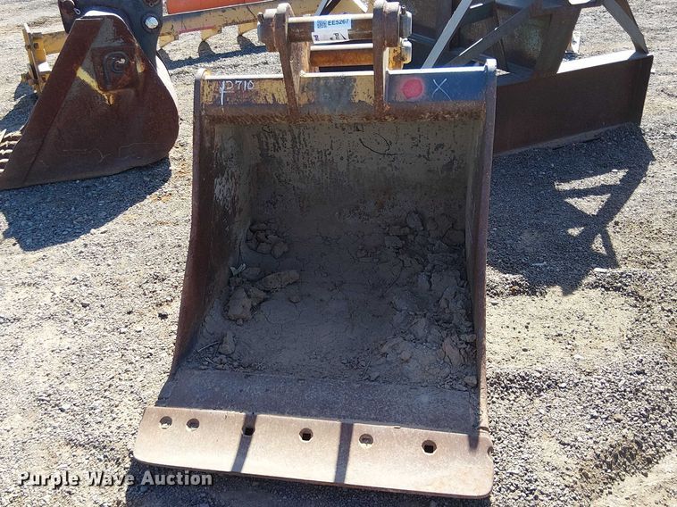 image for item EE5267 710 G excavator bucket