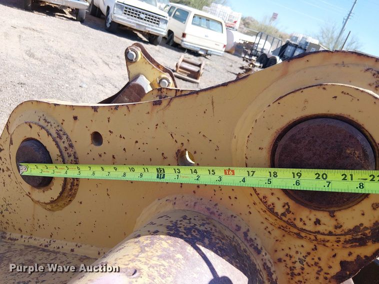 image for item EE5269 Sui Manufacturing EXC7060SKBB excavator rock bucket