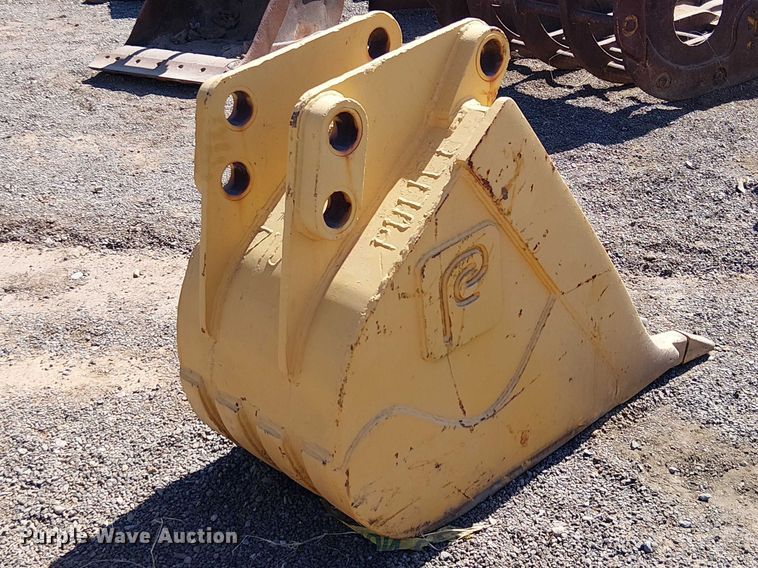 image for item EE5271 Hensle JD2-24AZ-710C backhoe bucket