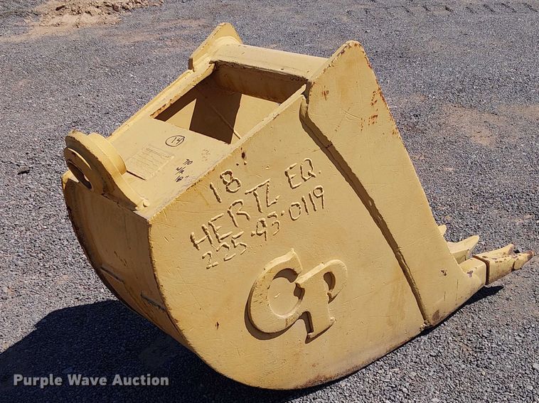 image for item EE5277 CP 710 backhoe bucket