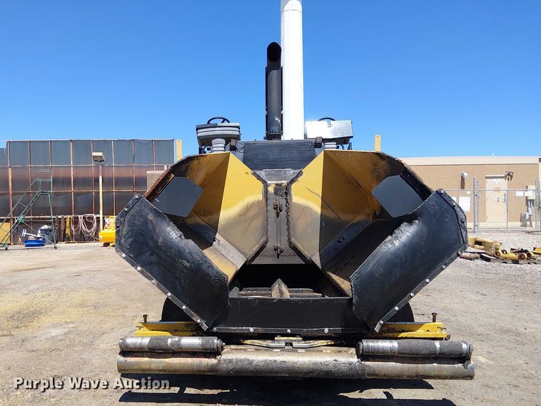 image for item EE5282 2014 Caterpillar AP655D paver