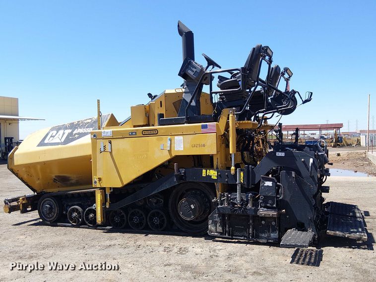 image for item EE5282 2014 Caterpillar AP655D paver