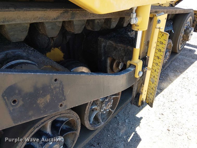 image for item EE5282 2014 Caterpillar AP655D paver