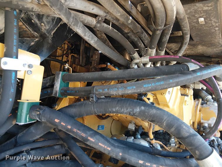 image for item EE5282 2014 Caterpillar AP655D paver