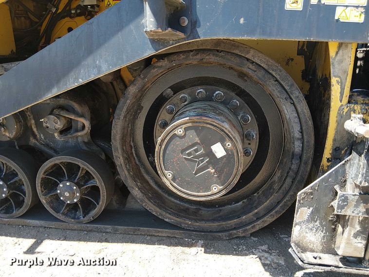 image for item EE5282 2014 Caterpillar AP655D paver