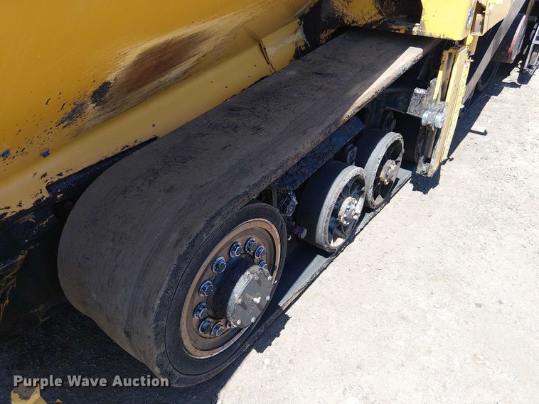 image for item EE5282 2014 Caterpillar AP655D paver