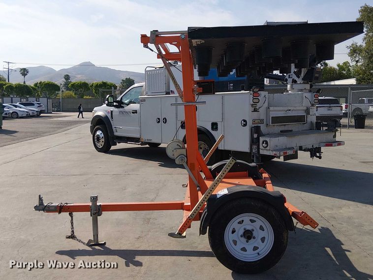 image for item EE5292 2021 Wanco arrow board trailer