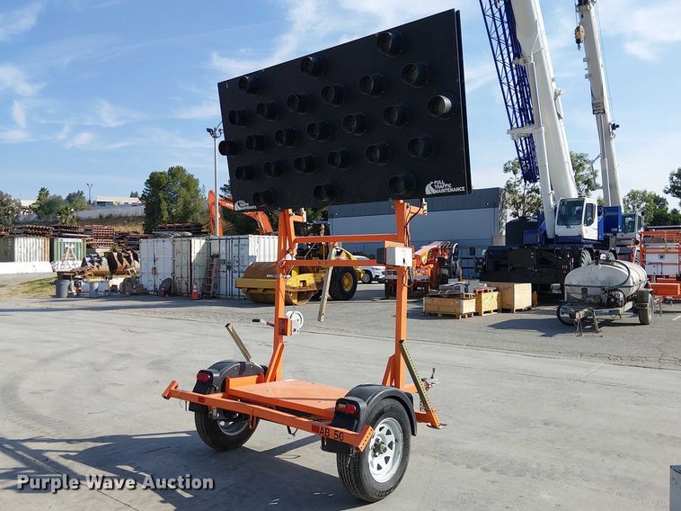 image for item EE5292 2021 Wanco arrow board trailer