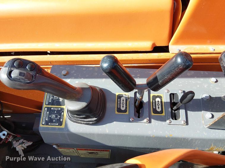 image for item EE5293 2013 Xtreme XR1245 telehandler