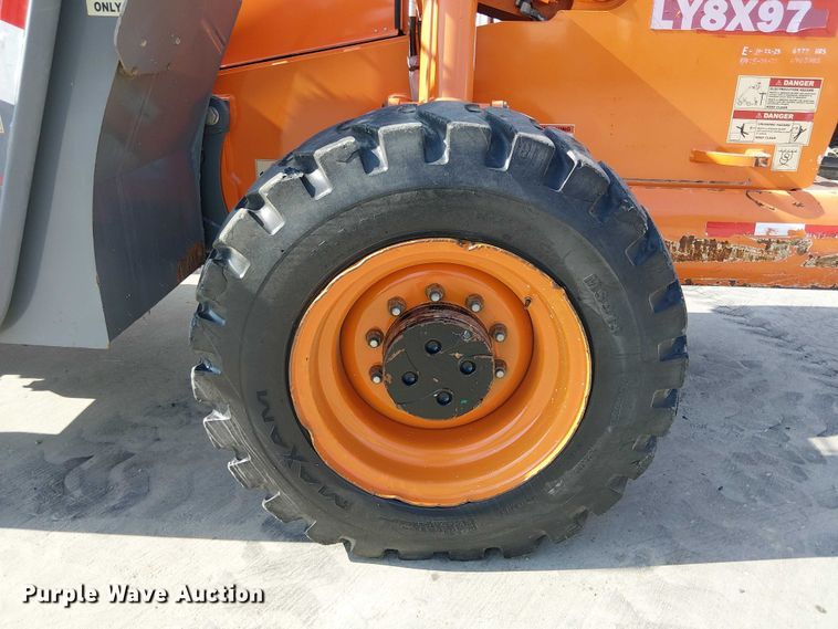 image for item EE5293 2013 Xtreme XR1245 telehandler