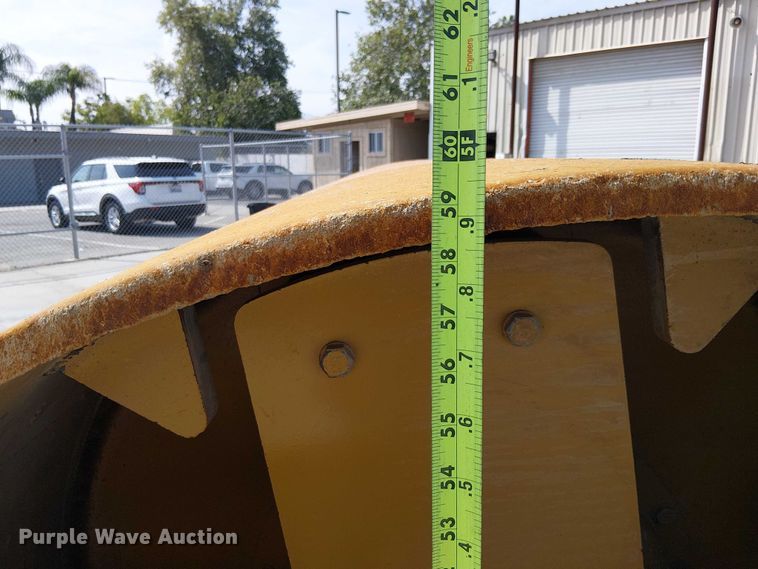 image for item EE5295 2011 Caterpillar CS-56 single drum vibratory roller