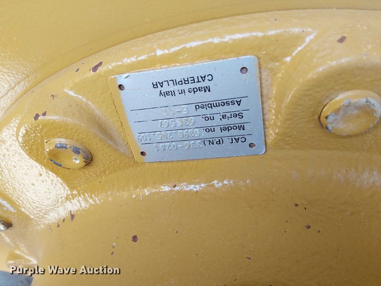 image for item EE5295 2011 Caterpillar CS-56 single drum vibratory roller