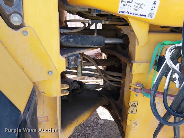 image for item EE5299 JCB 437 HT wheel loader
