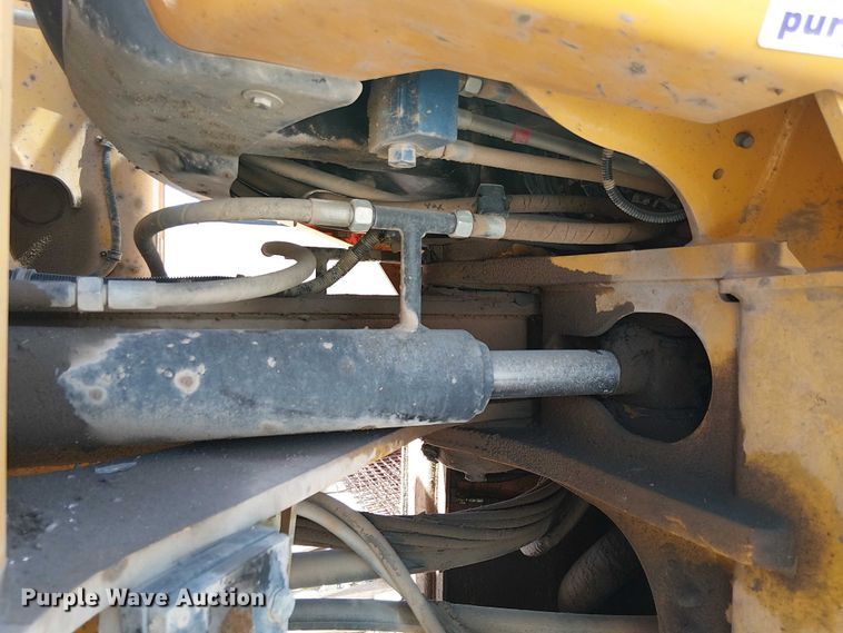 image for item EE5299 JCB 437 HT wheel loader