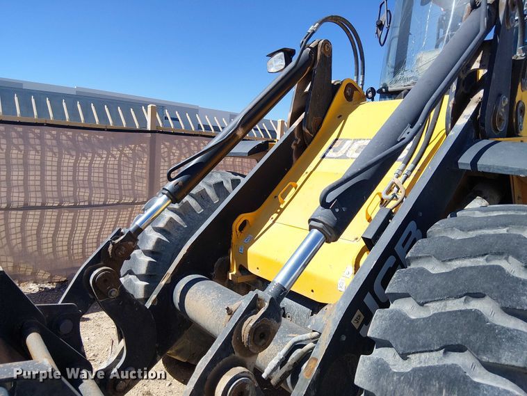 image for item EE5299 JCB 437 HT wheel loader