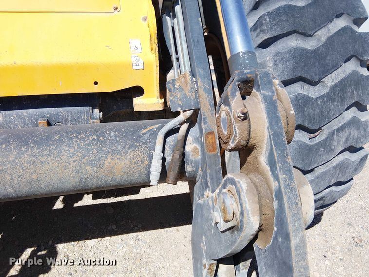 image for item EE5299 JCB 437 HT wheel loader
