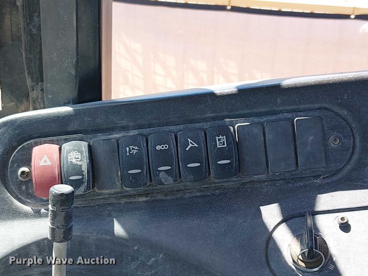 image for item EE5299 JCB 437 HT wheel loader