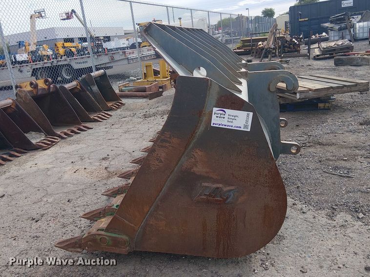 image for item EE5300 Case 821 wheel loader bucket