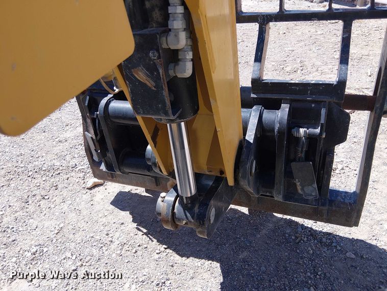 image for item EE5301 2013 Caterpillar TH255 telehandler