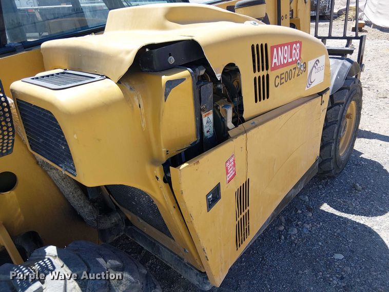 image for item EE5301 2013 Caterpillar TH255 telehandler