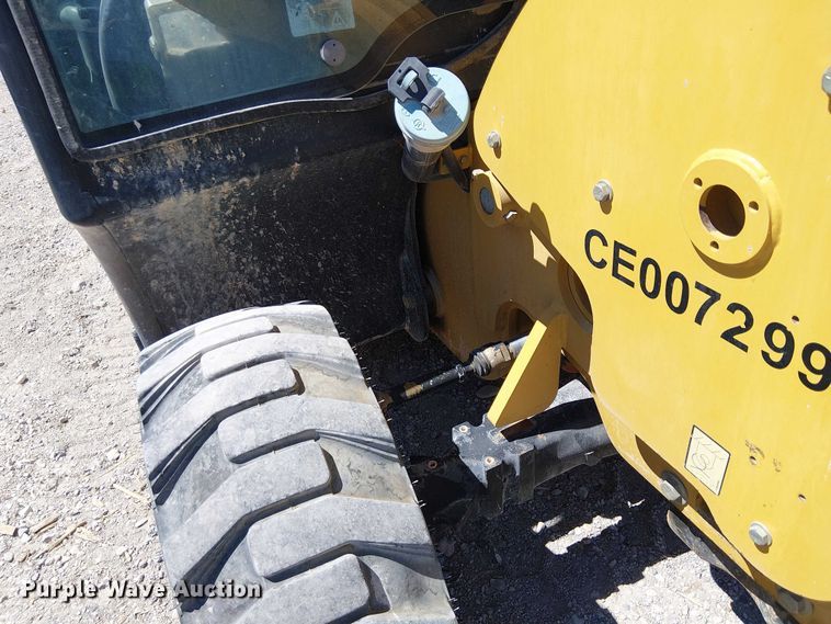 image for item EE5301 2013 Caterpillar TH255 telehandler