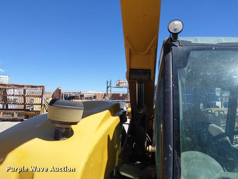 image for item EE5301 2013 Caterpillar TH255 telehandler