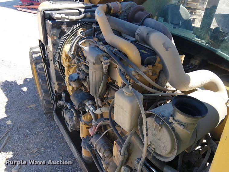 image for item EE5301 2013 Caterpillar TH255 telehandler